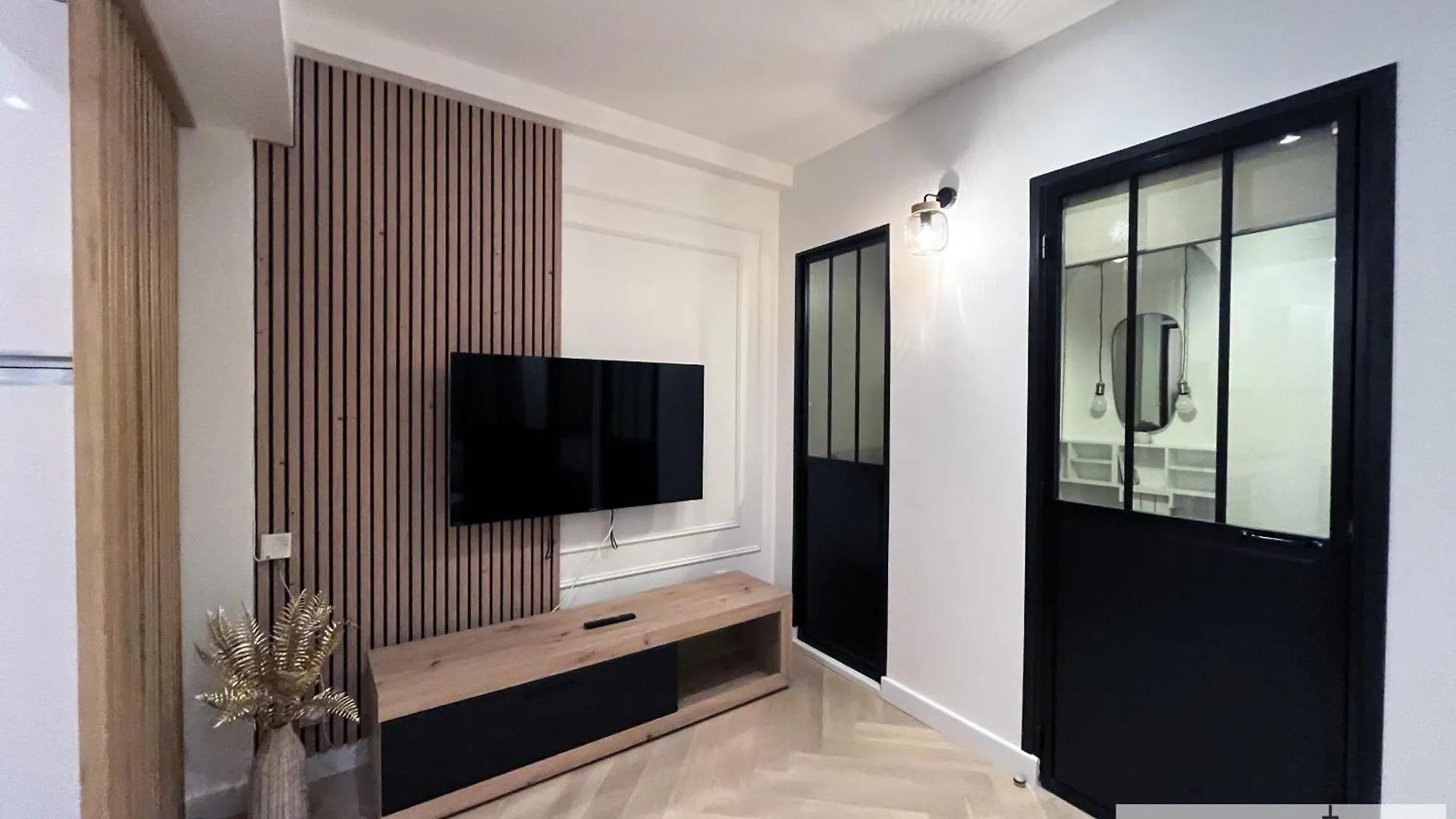 Urban Flat 178 - Cosy Chic 2 Bedroom Flat In *