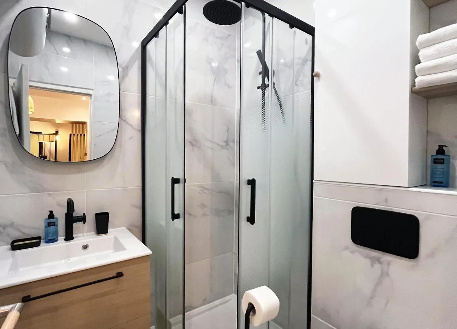 Urban Flat 178 - Cosy Chic 2 Bedroom Flat In * Paris