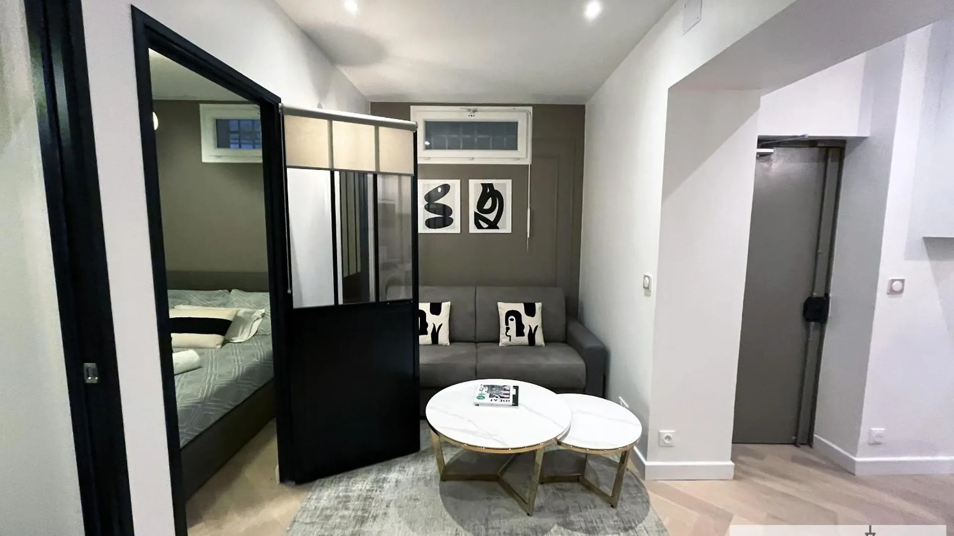 Urban Flat 178 - Cosy Chic 2 Bedroom Flat In *