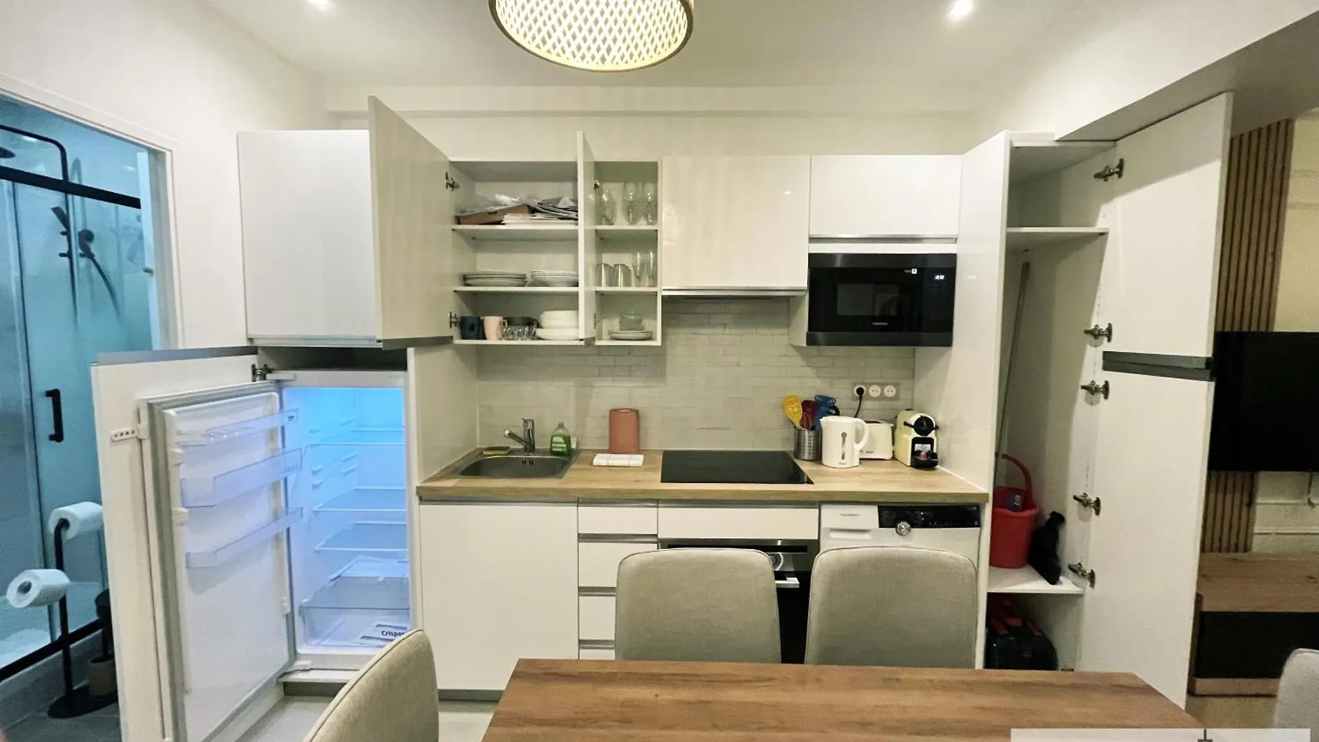 Urban Flat 178 - Cosy Chic 2 Bedroom Flat In Apartment Paris